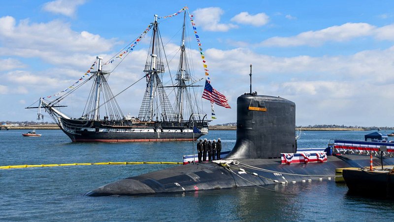 Ввод в эксплуатацию атомной подлодки "Массачусетс", США Ввод в эксплуатацию атомной подлодки "Массачусетс", США